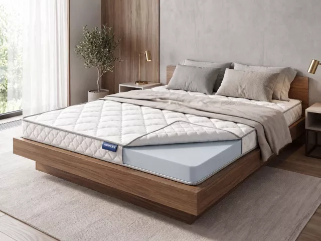 Беспружинный анатомический матрас средней жесткости Vitaflex Foam 8 серии Lounge
