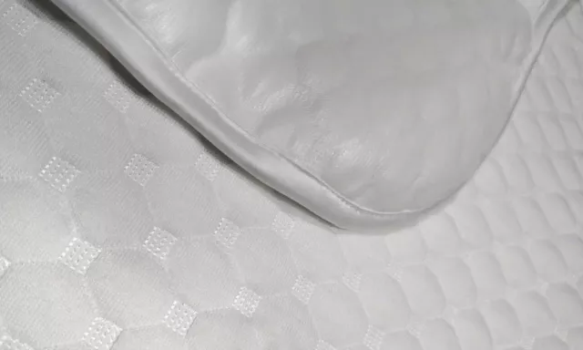 Наматрасник Vitaflex Water Safety Mini — дополнительное фото